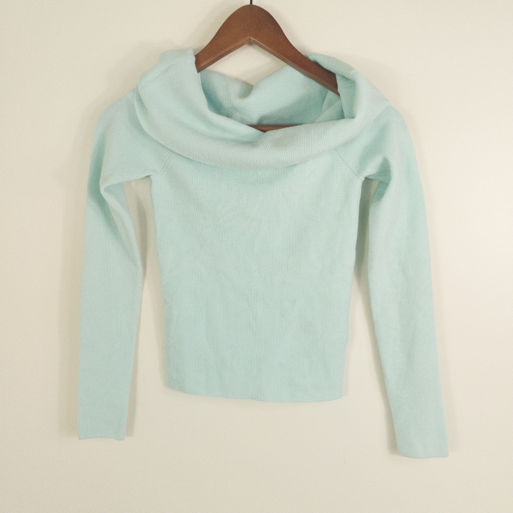 Wilfred Nola Sweater Soft Knit Off-the-shoulder Sweater Size Small